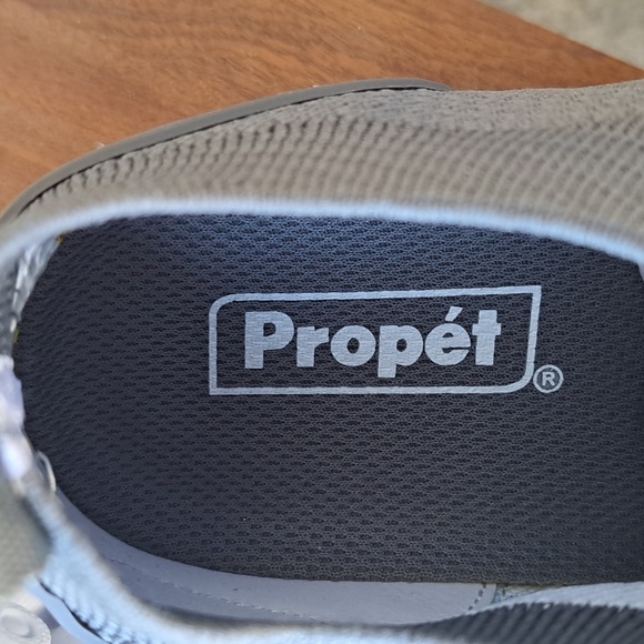 NIB- Propet Women's Travel Activ  Aviator Shoes- Sz 7 - Picture 6 of 9